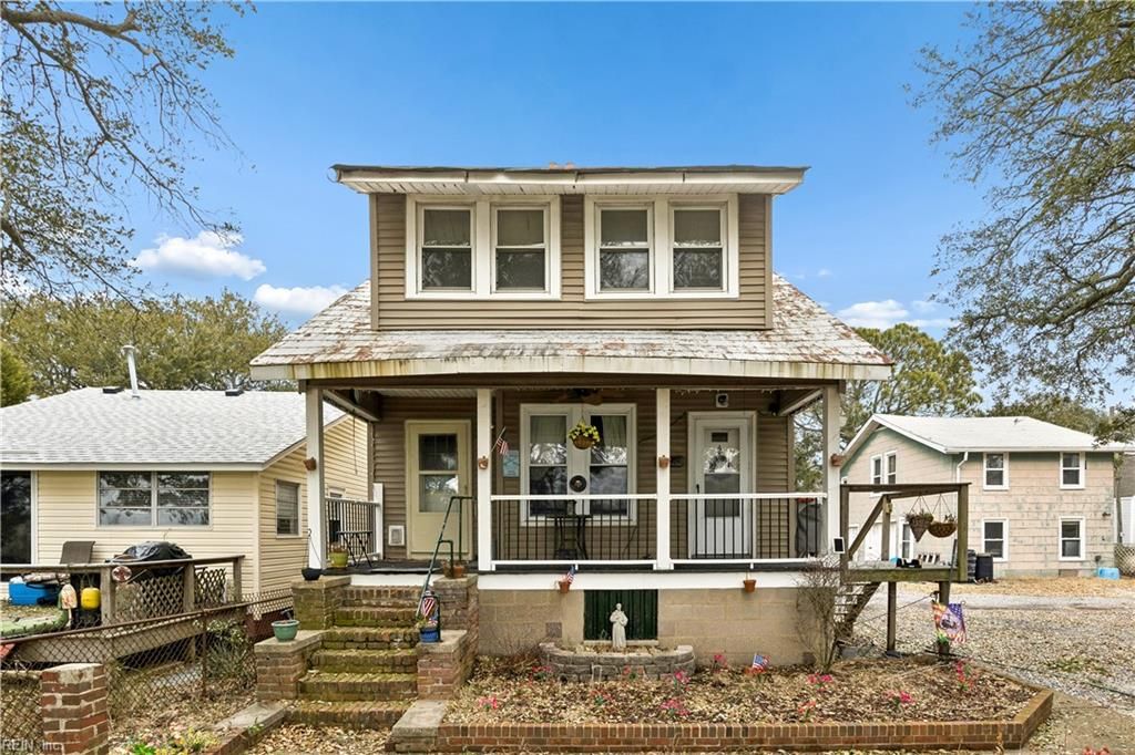 Photo of 569 W Ocean View Avenue, Norfolk, VA 23503 (MLS # 10619333)
