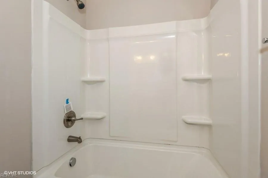 Virginia Beach, Virginia 23464, United States, 3 Bedrooms Bedrooms, ,2 BathroomsBathrooms,Residential,Active,123235