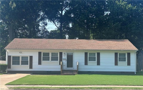 Photo of 806 Burton Street, Hampton, VA 23666 (MLS # 10643904)