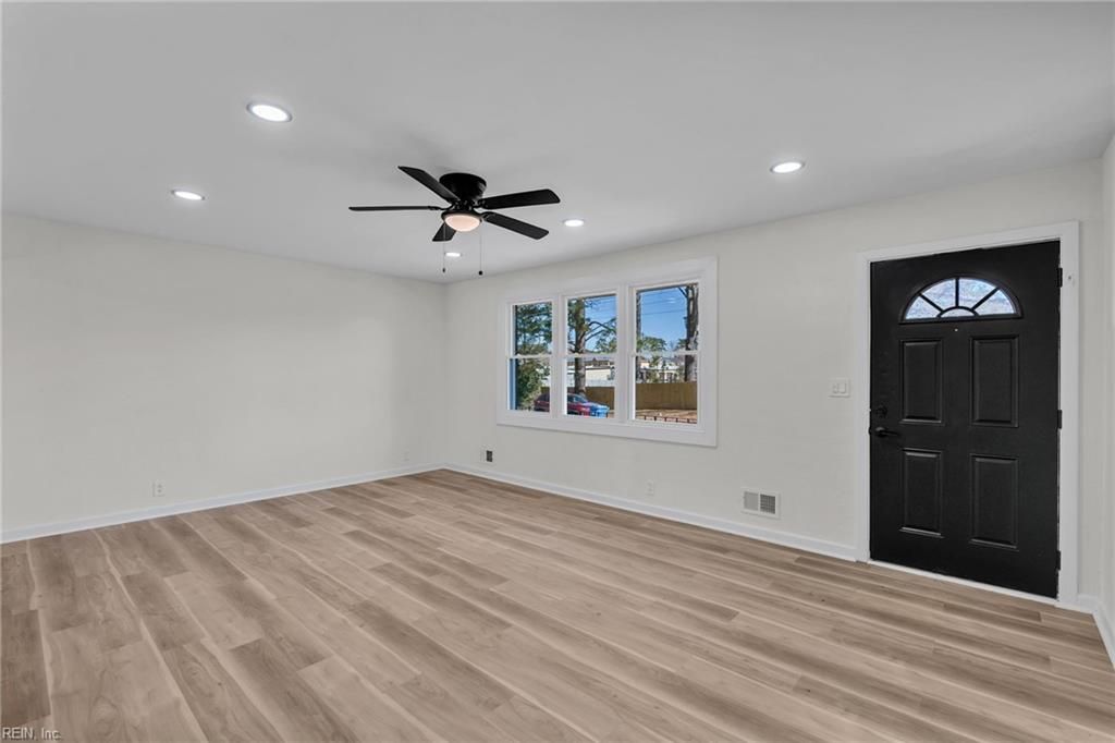 Photo of 2009 Meredith Road, Virginia Beach, VA 23455 (MLS # 10622639)