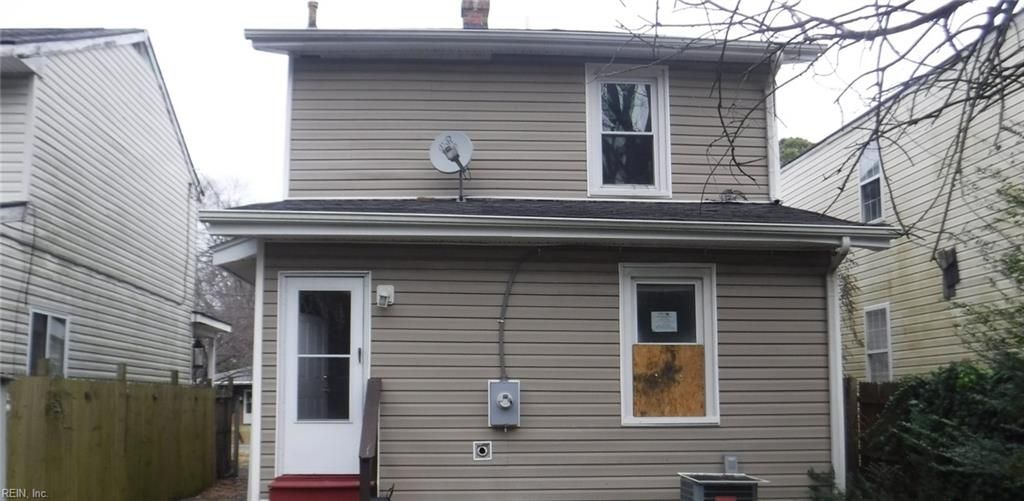 Photo of 2013 Saint Denis Avenue, Norfolk, VA 23509 (MLS # 10623369)