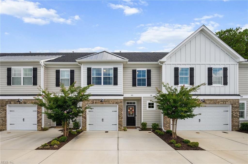 View Suffolk, VA 23435 townhome