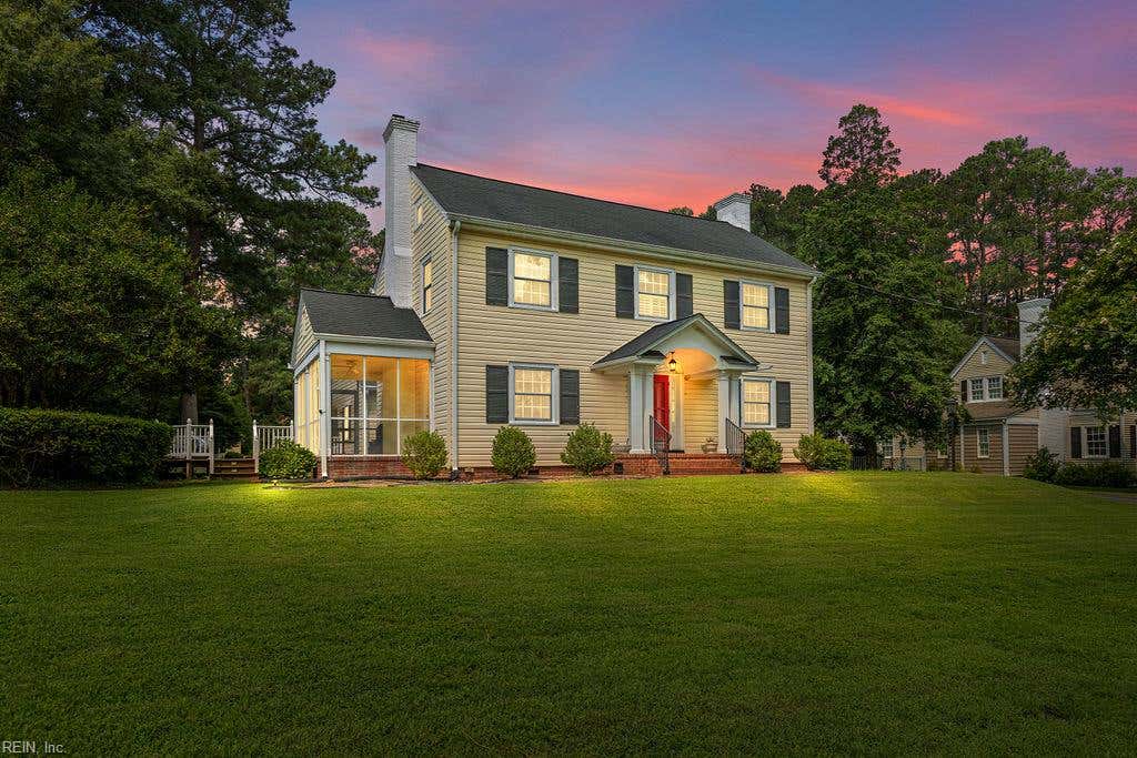 Photo of 405 Meadow Lane, Franklin, VA 23851 (MLS # 10644876)