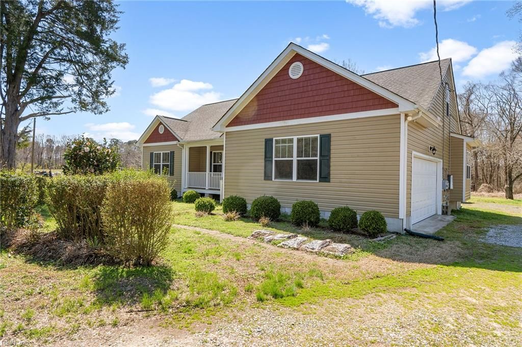 Photo of 2116 Beaverdam Road, Spring Grove, VA 23881 (MLS # 10626460)