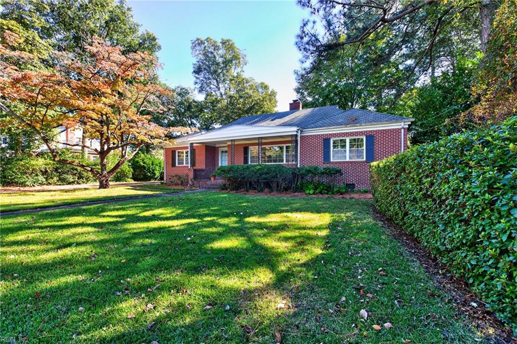 Photo of 4105 Pendleton Rd Road, Portsmouth, VA 23703 (MLS # 10659379)