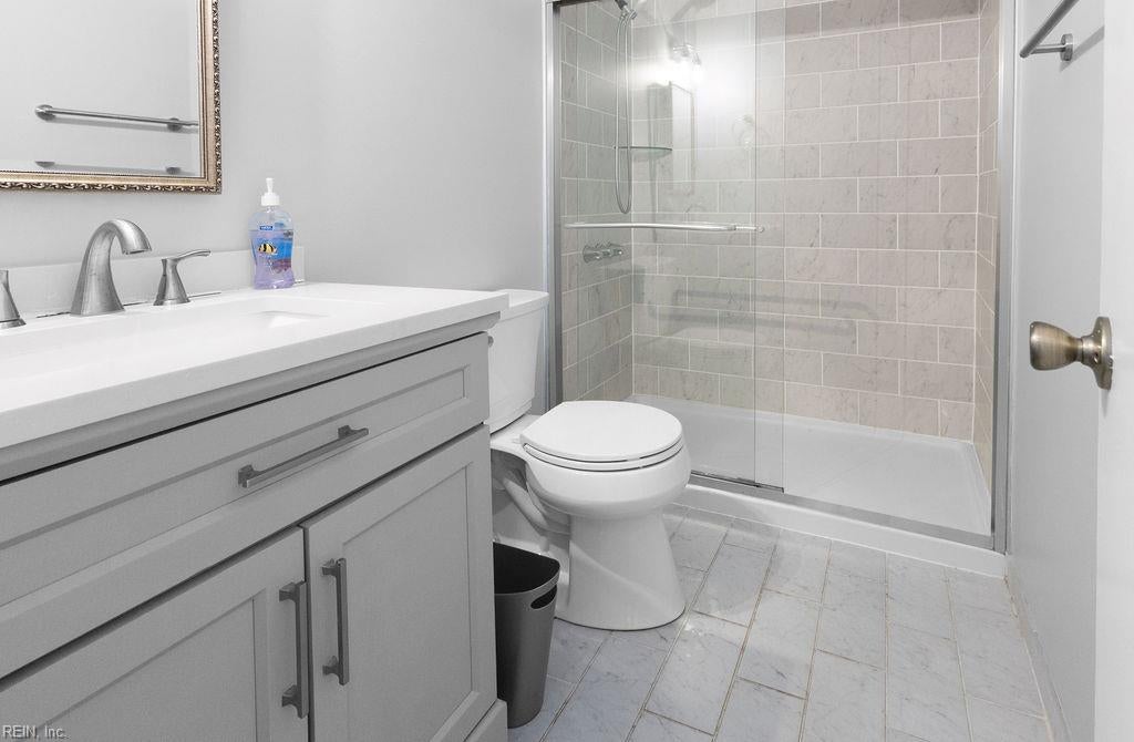 Photo of 894 Elizabeth Court, Virginia Beach, VA 23451 (MLS # 10644170)