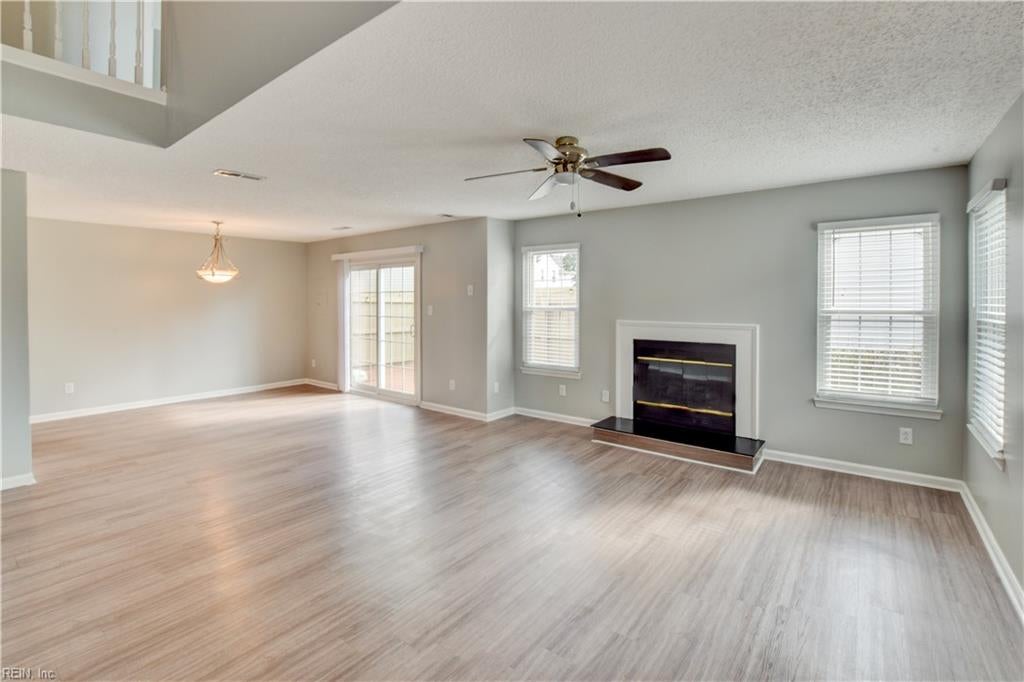 Photo of 5029 Heathglen Circle, Virginia Beach, VA 23456 (MLS # 10653680)