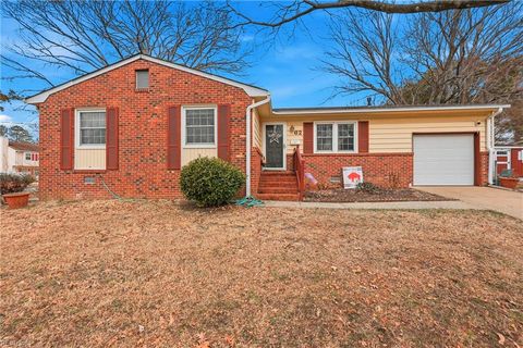Photo of 62 Sandra Drive, Newport News, VA 23608 (MLS # 10620726)