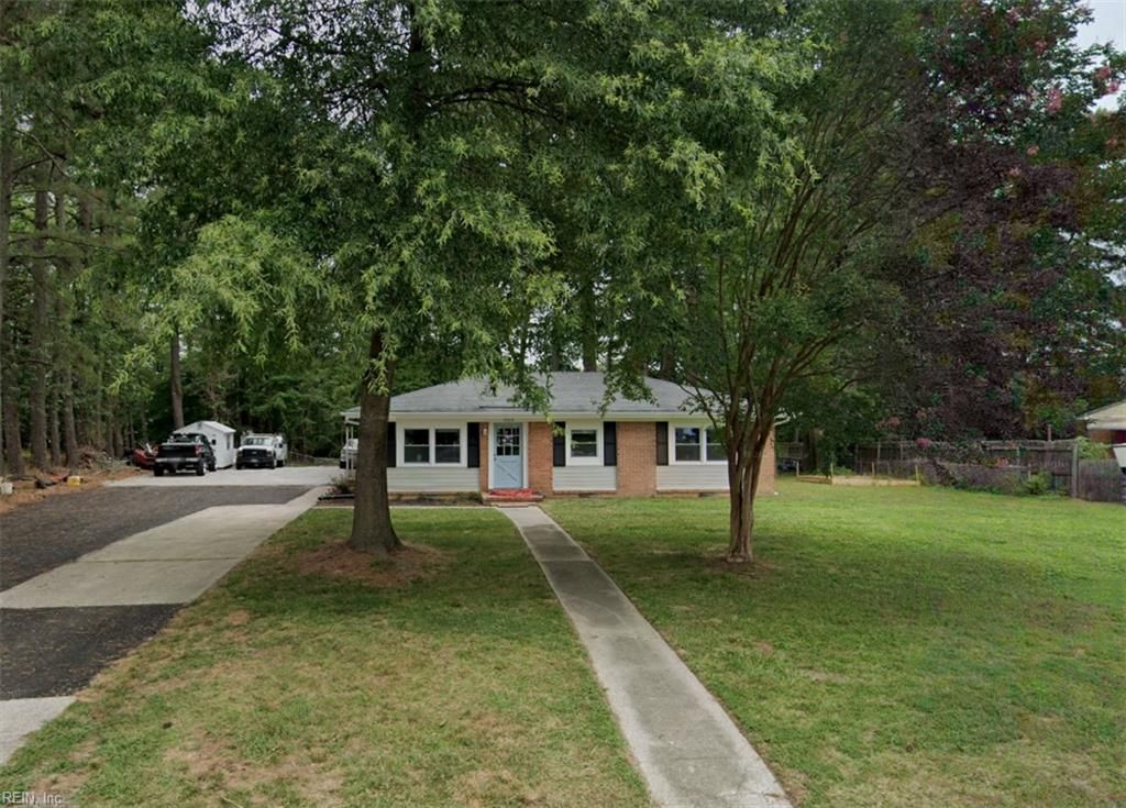 Photo of 1508 Austin Drive, Suffolk, VA 23434 (MLS # 10629350)