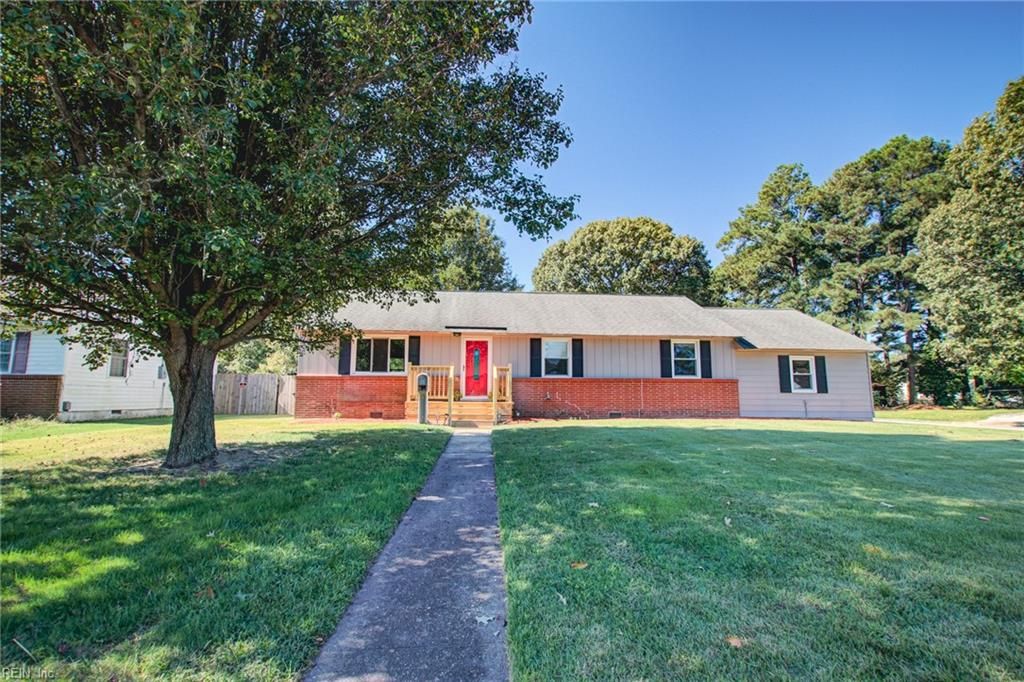 Photo of 321 Patrician Drive, Hampton, VA 23666 (MLS # 10612827)