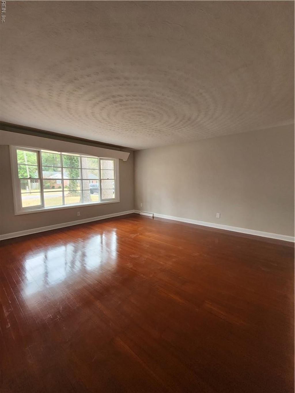 Photo of 5008 Garner Avenue, Portsmouth, VA 23703 (MLS # 10614332)