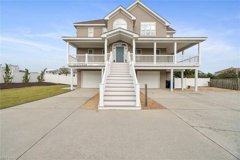 Photo of 3252 Sandpiper Road, Virginia Beach, VA 23456 (MLS # 10627253)