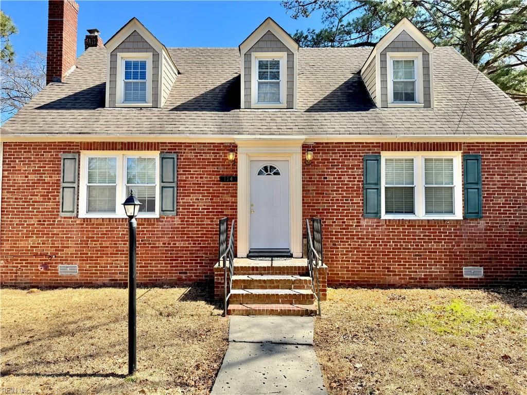 Photo of 114 HAVEN Drive, Norfolk, VA 23503 (MLS # 10623717)