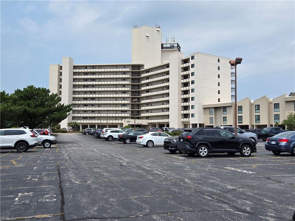 Photo of 2830 Shore Drive #608, Virginia Beach, VA 23451 (MLS # 10646495)