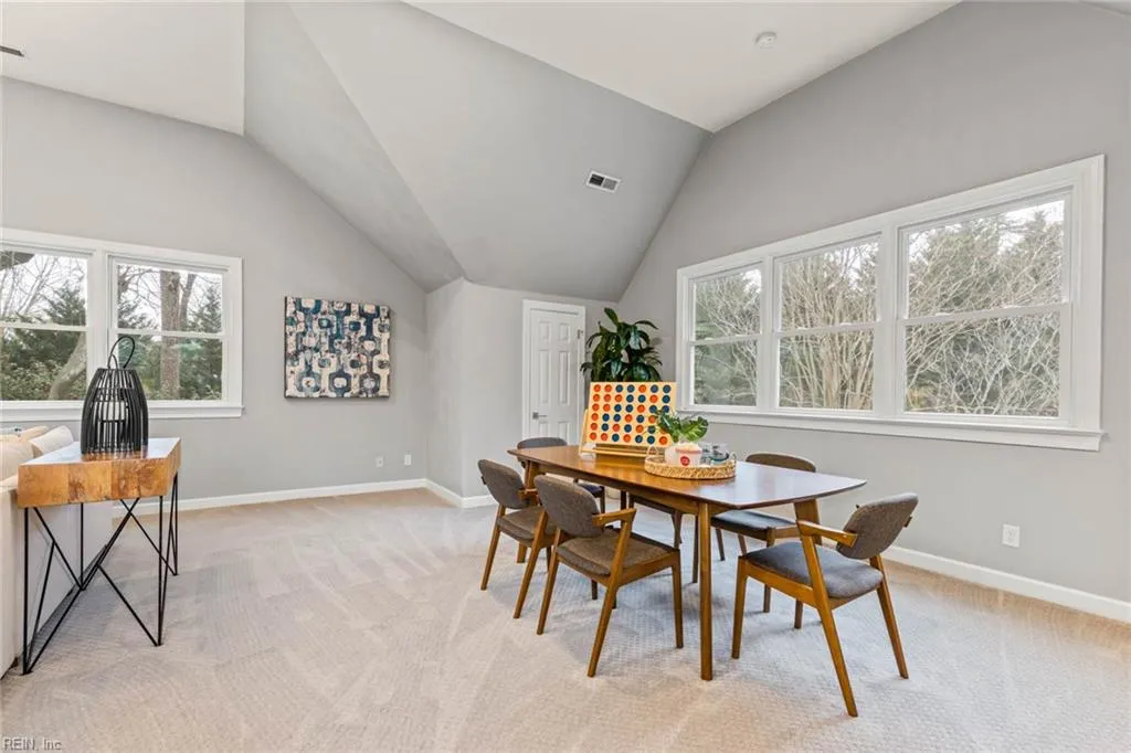 Virginia Beach, Virginia 23454, United States, 5 Bedrooms Bedrooms, ,4 BathroomsBathrooms,Residential,Pending,77899