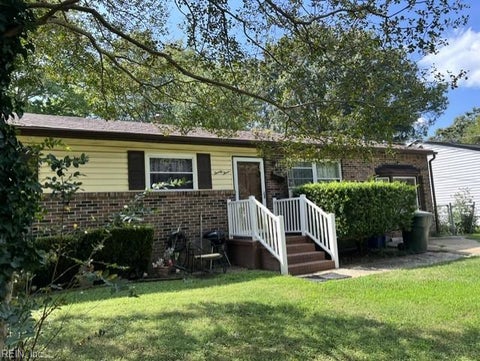 Photo of 23 Tillerson Drive, Newport News, VA 23602 (MLS # 10653490)