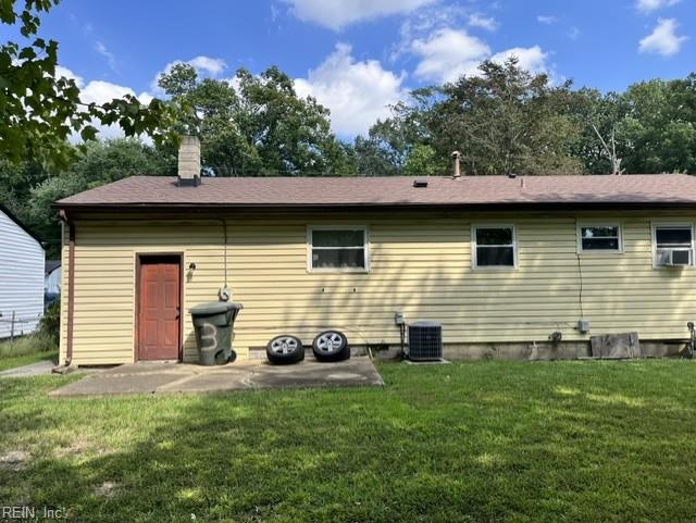Photo of 23 Tillerson Drive, Newport News, VA 23602 (MLS # 10653490)