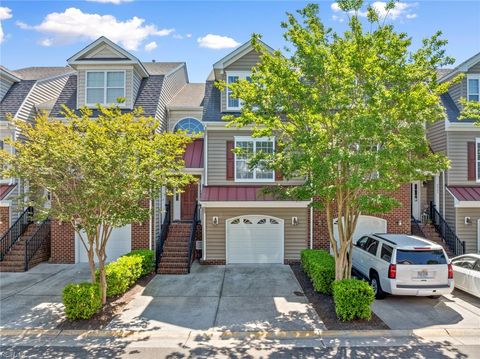 4541 Leamore Square RD Virginia Beach VA 23462