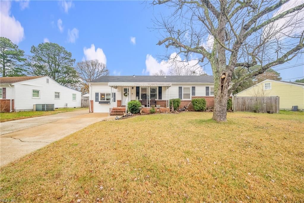 Photo of 1061 Saint Julian Drive, Chesapeake, VA 23323 (MLS # 10626280)