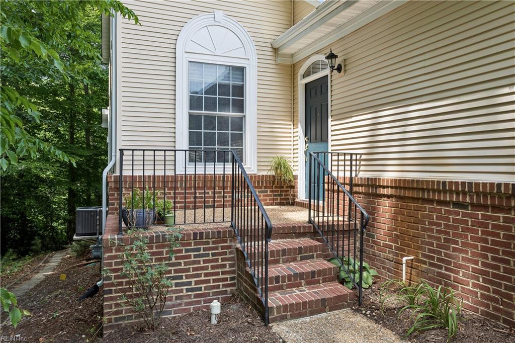 Photo of 6901 Valley Green, Williamsburg, VA 23188 (MLS # 10639364)