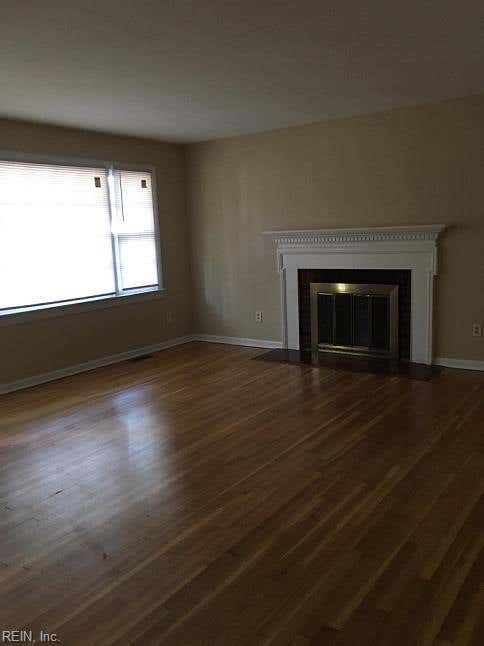 Photo of 40 Bruton Avenue, Newport News, VA 23601 (MLS # 10648651)