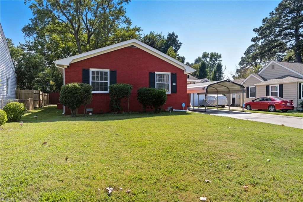 Photo of 417 W Little Creek Road, Norfolk, VA 23505 (MLS # 10603432)