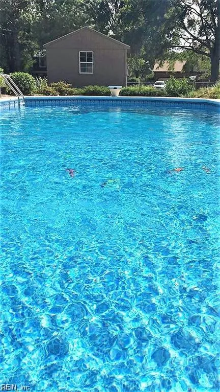 Poquoson, Virginia 23662, United States, 4 Bedrooms Bedrooms, ,3 BathroomsBathrooms,Residential,Pending,183159