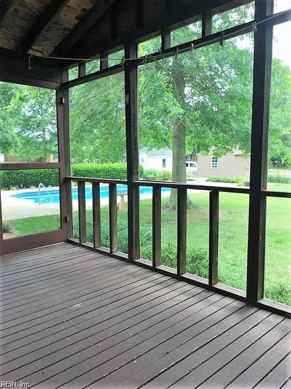 Poquoson, Virginia 23662, United States, 4 Bedrooms Bedrooms, ,3 BathroomsBathrooms,Residential,Pending,183159