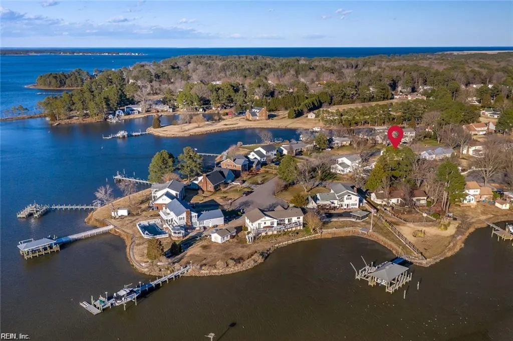 Poquoson, Virginia 23662, United States, 4 Bedrooms Bedrooms, ,3 BathroomsBathrooms,Residential,Pending,183159