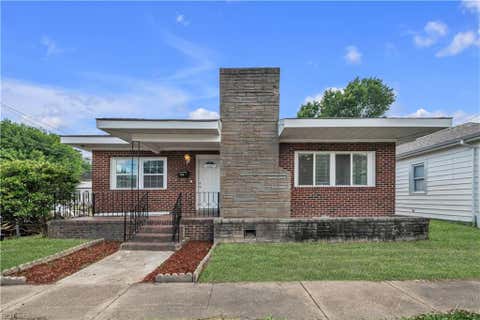 Photo of 2316 Effingham Street, Portsmouth, VA 23704 (MLS # 10639405)