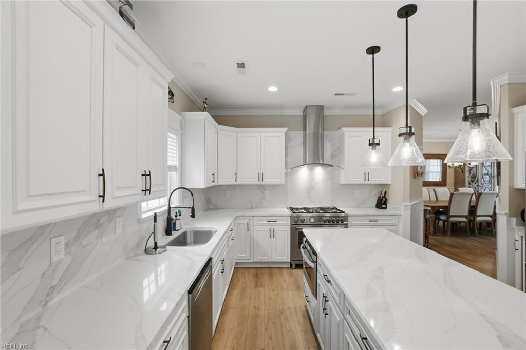 Photo of 1642 Wright Lane, Virginia Beach, VA 23451 (MLS # 10618697)