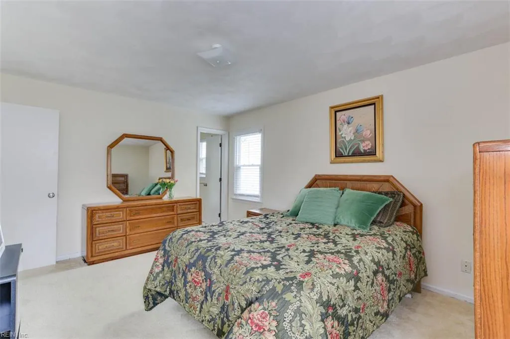 Chesapeake, Virginia 23320, United States, 3 Bedrooms Bedrooms, ,2 BathroomsBathrooms,Residential,Active,225248