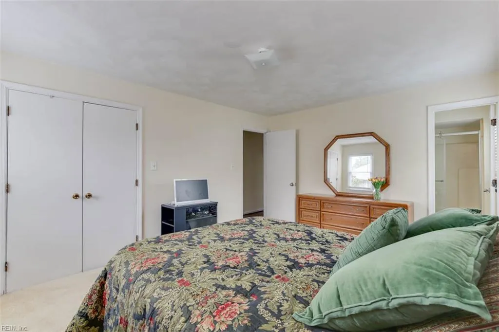 Chesapeake, Virginia 23320, United States, 3 Bedrooms Bedrooms, ,2 BathroomsBathrooms,Residential,Active,225248