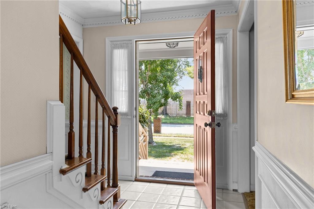 Photo of 1581 Lake James Drive, Virginia Beach, VA 23464 (MLS # 10649042)