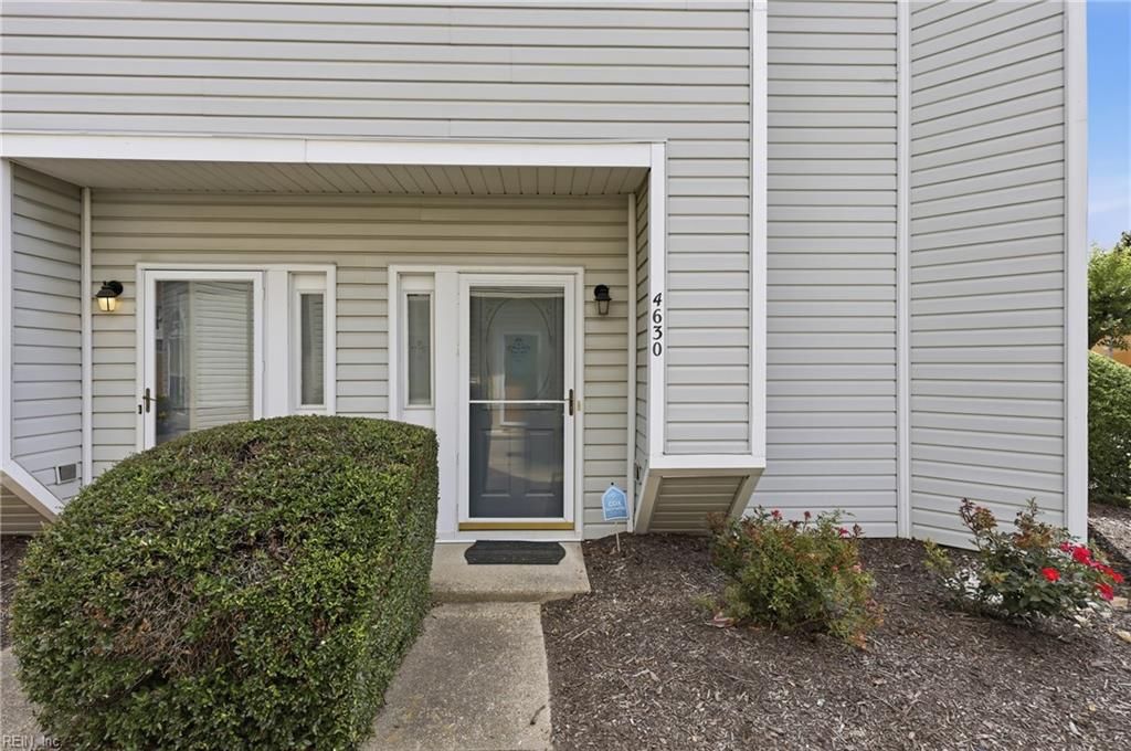Photo of 4630 Georgetown Place, Virginia Beach, VA 23455 (MLS # 10639110)