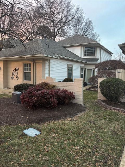 Photo of 959 Nicklaus Drive, Newport News, VA 23602 (MLS # 10616262)