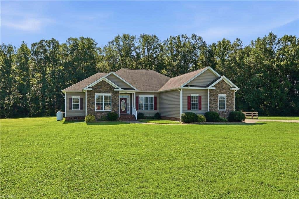 Photo of 2100 Manning Road, Suffolk, VA 23434 (MLS # 10650846)
