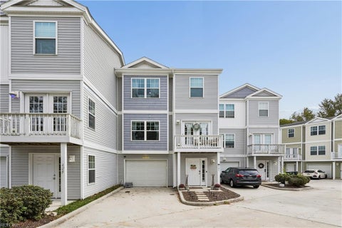 Photo of 420 Heron Landing, Virginia Beach, VA 23451 (MLS # 10658618)