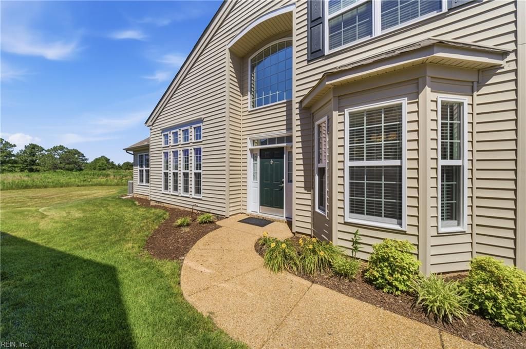 Photo of 562 Dunning Lane, Chesapeake, VA 23323 (MLS # 10636027)