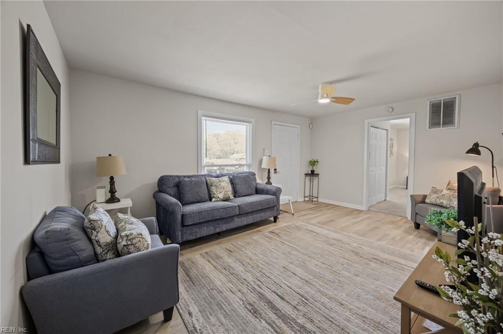Photo of 913 Bold Street, Portsmouth, VA 23701 (MLS # 10633429)