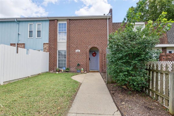 5618 MORNINGSIDE CT, VIRGINIA BEACH, VA 23462 - Image 9b6fcc486d1ba9a336b8bd8a613f33ed/3109360425