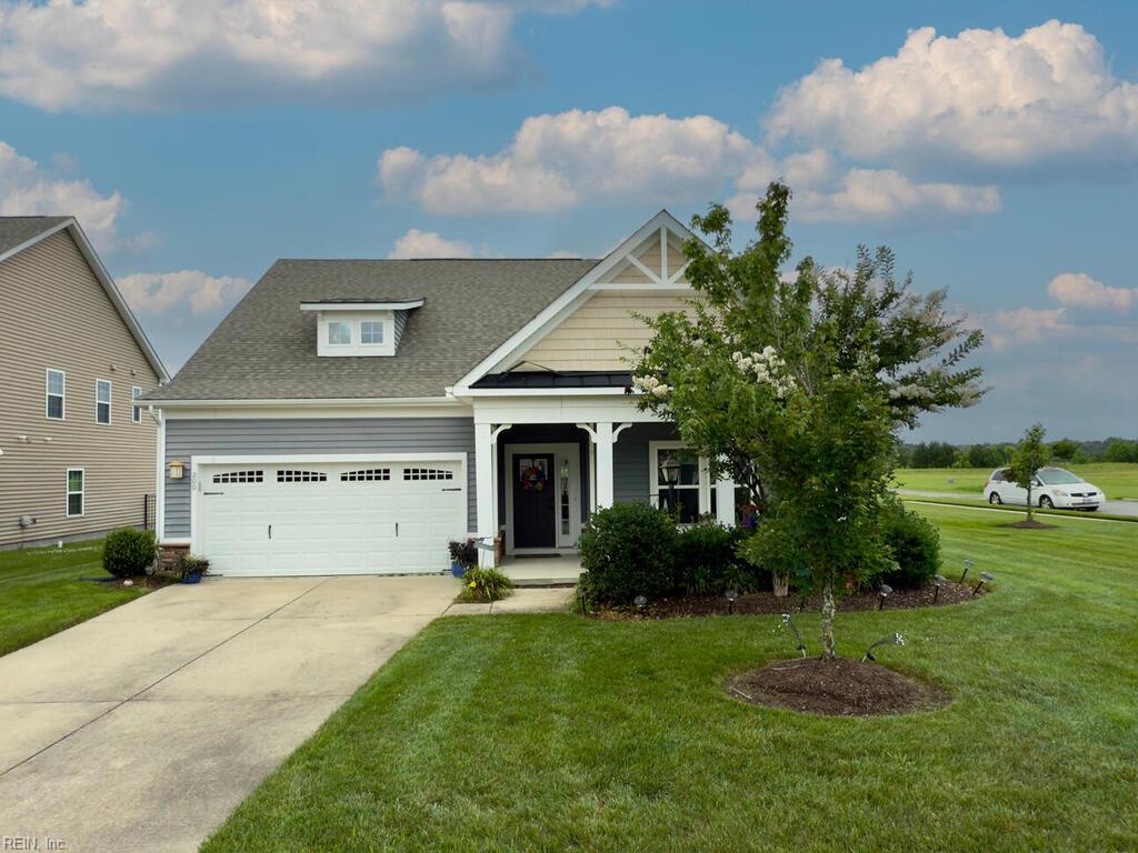 200 Oak Hill LN