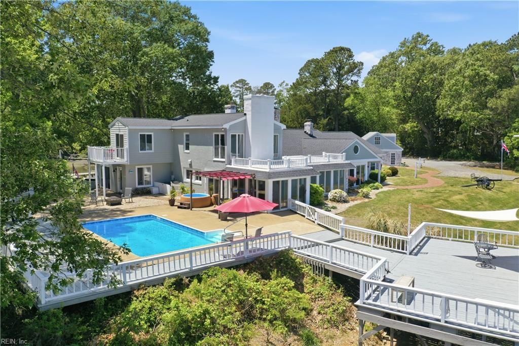 Photo of 3018 Lynndale Road, Virginia Beach, VA 23452 (MLS # 10632991)
