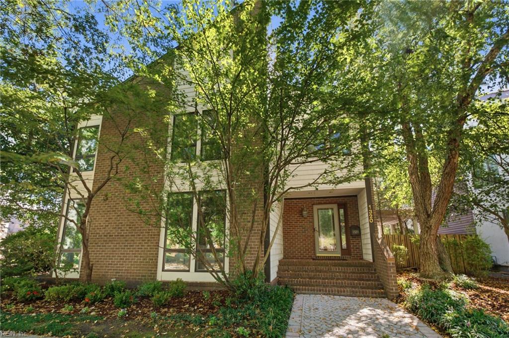 1320 Botetourt GDNS