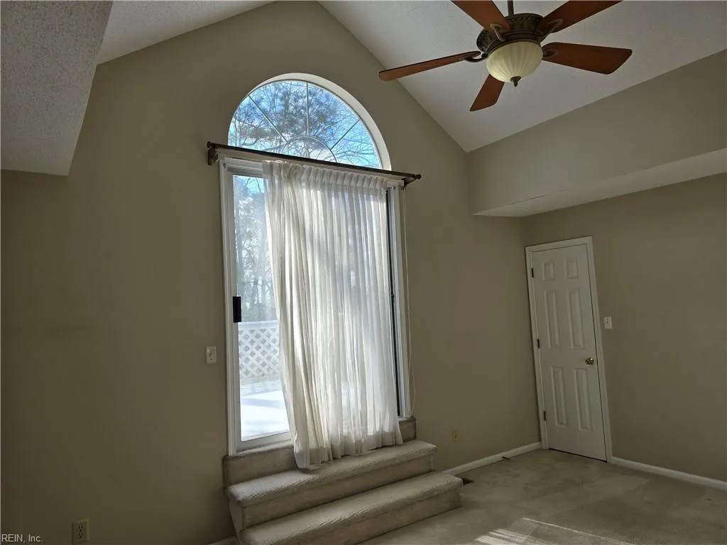 Chesapeake, Virginia 23320, United States, 2 Bedrooms Bedrooms, ,3 BathroomsBathrooms,Residential,Active,23240