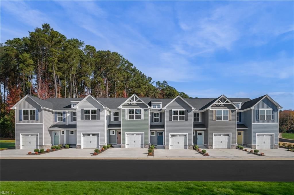 Photo of 107 Summit View Lane, Franklin, VA 23851 (MLS # 10635624)