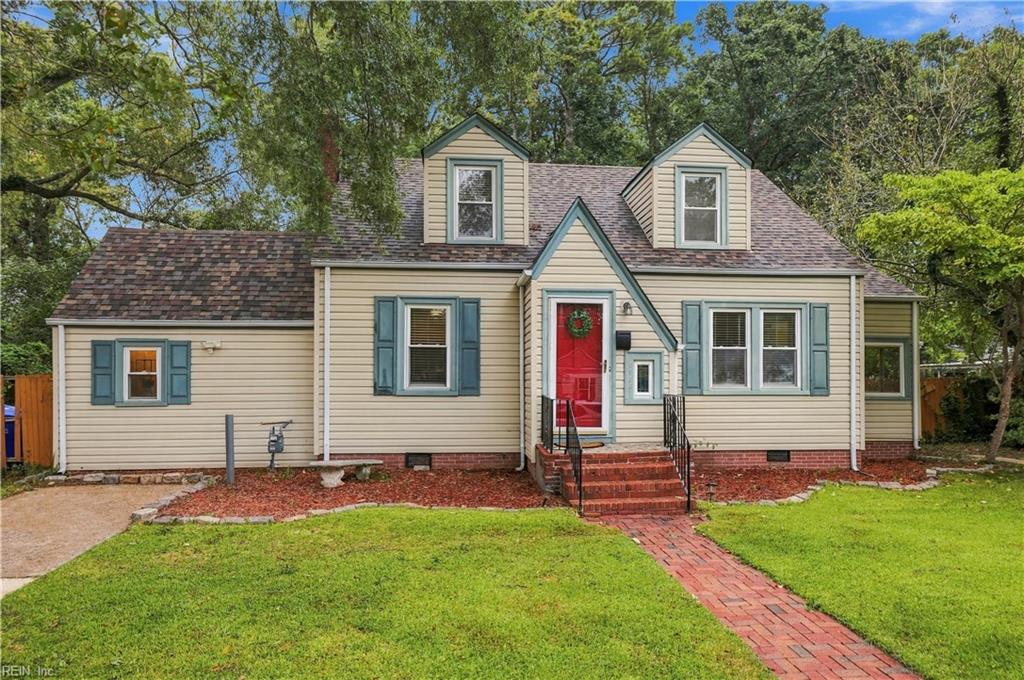 Photo of 1114 Noble Street, Norfolk, VA 23518 (MLS # 10655077)