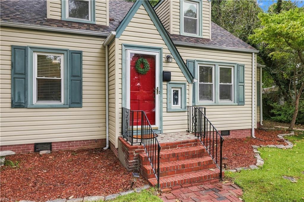 Photo of 1114 Noble Street, Norfolk, VA 23518 (MLS # 10655077)