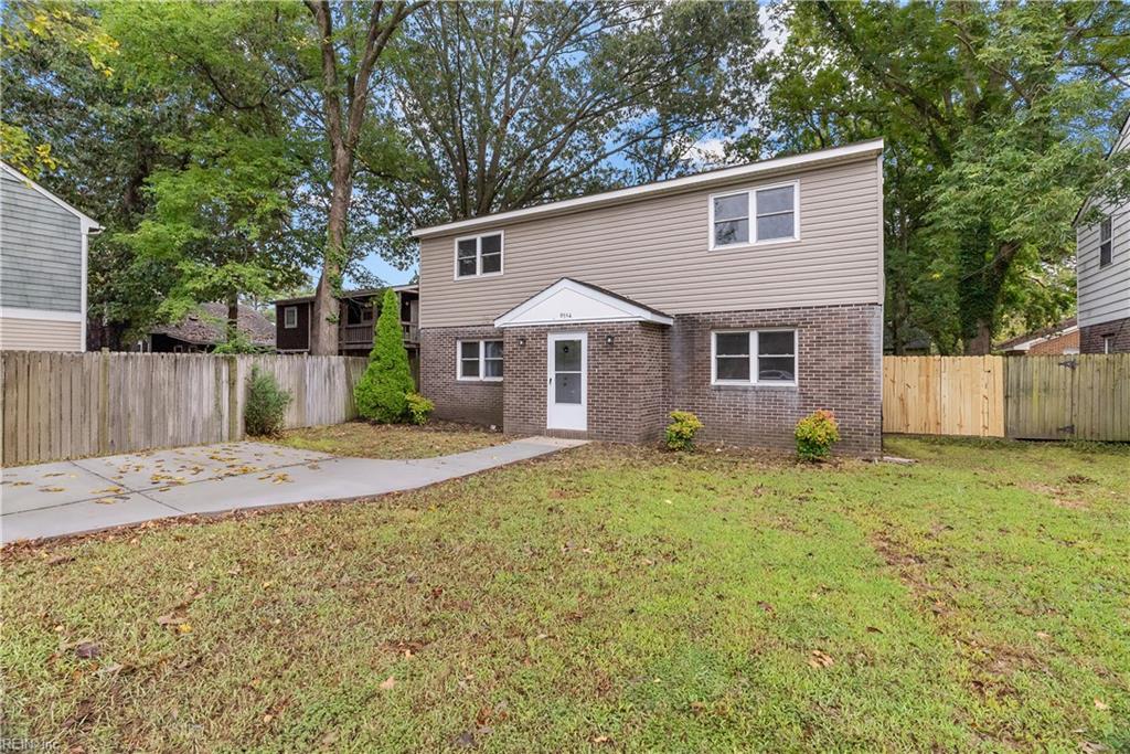 Photo of 9554 Lakeside Drive, Norfolk, VA 23505 (MLS # 10657407)