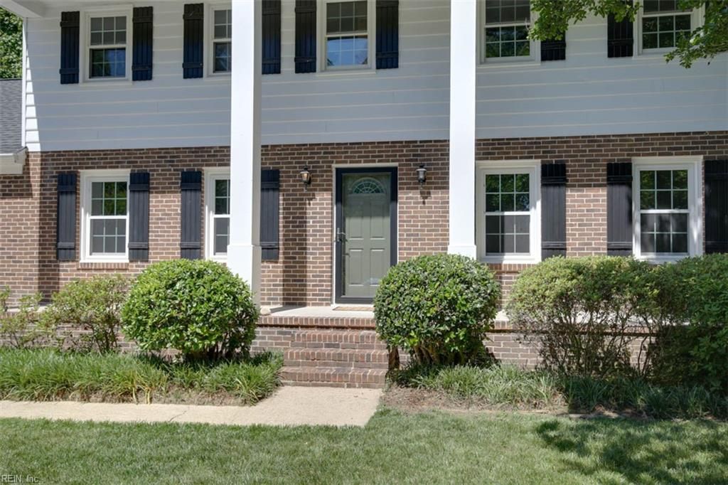 Photo of 11 Kathy Drive, Poquoson, VA 23662 (MLS # 10637356)